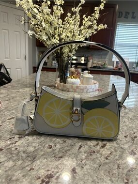 RADLEY LONDON Shoulder Bag with Lemons - NWT